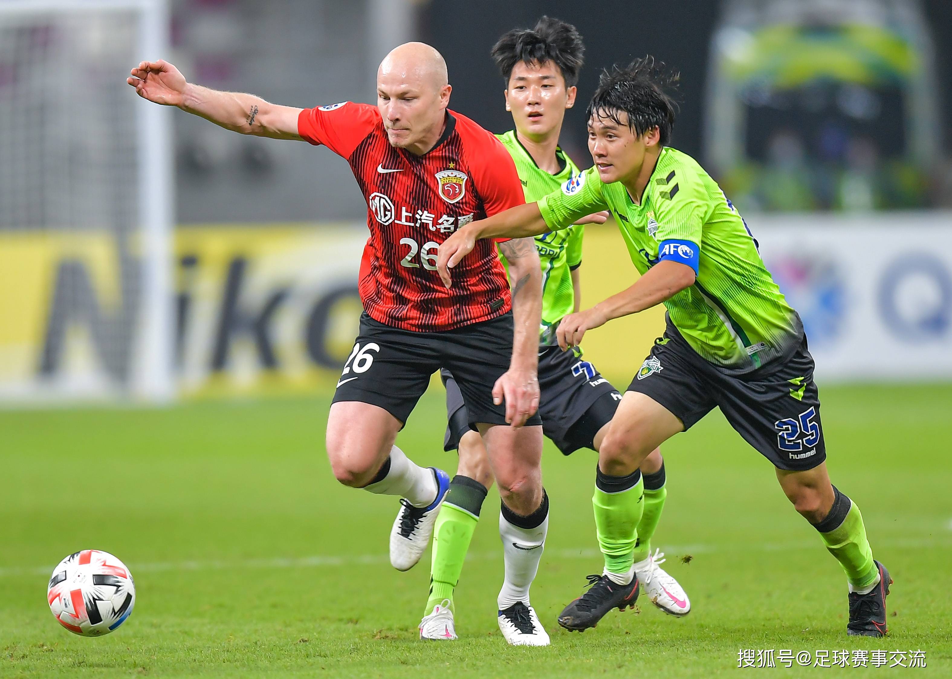 首尔FC在主场英勇战胜八位水手的简单介绍