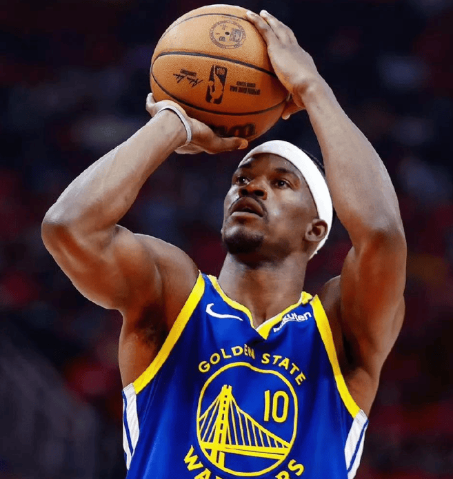 勇士球员复出后表现出色，成为战胜火箭关键因素的简单介绍